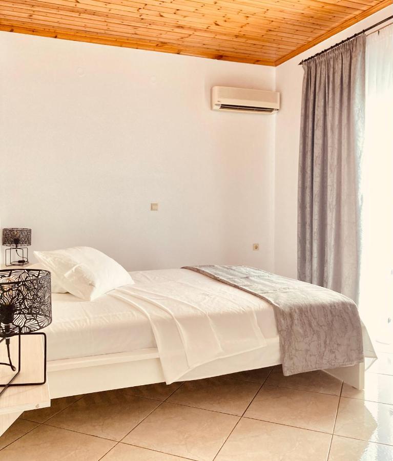 Gerani Maison Agios Aimilianos Beautiful View Porto Heli Exteriör bild